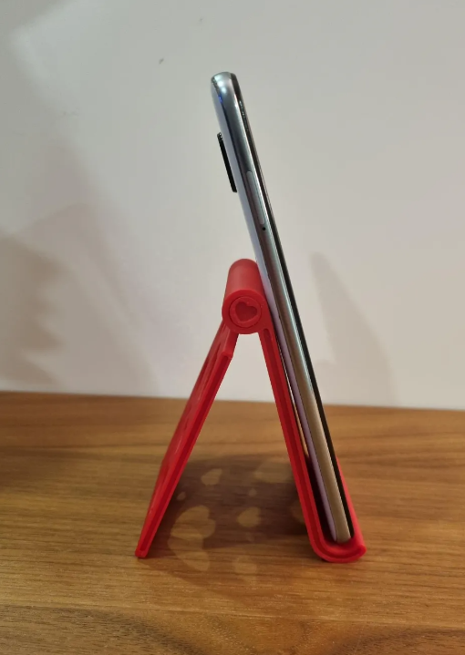 I Love You Phone Stand 2 — 3D printed by Moon Studio 3D